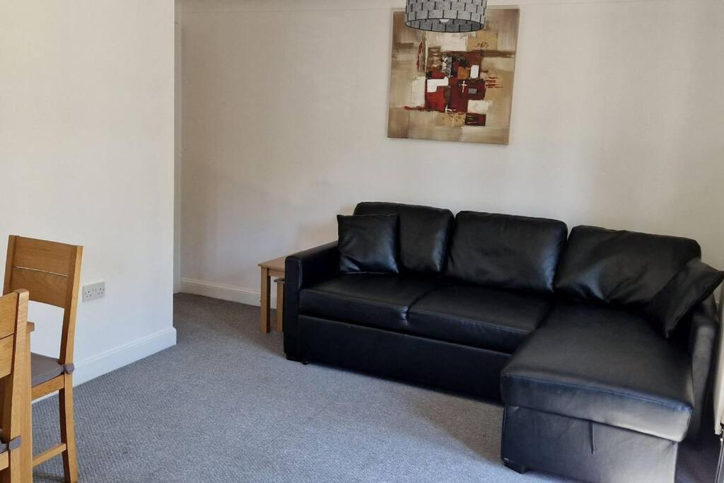 Greenhithe Cosy Apartment, Netflix And Sport Channels Buitenkant foto