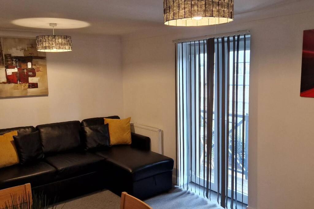 Greenhithe Cosy Apartment, Netflix And Sport Channels Buitenkant foto